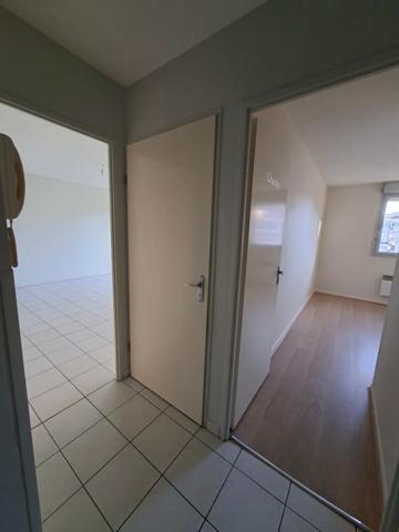 Parking + appartement