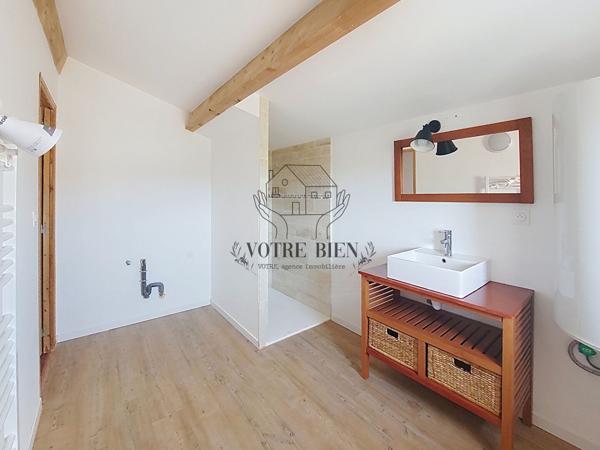 Appartement 3 pièces à louer à Manosque - Dernier étage, calme et lumineux