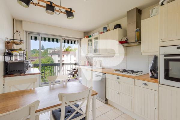 SEVRES CENTRE - Appartement familial 615 000 € **  - Référence  613-S