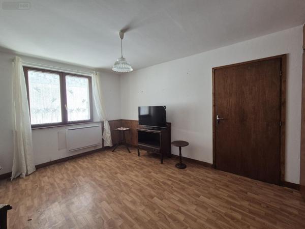 Maison à vendre à Valdahon dans le Doubs (25800), ref : VM2114-25014