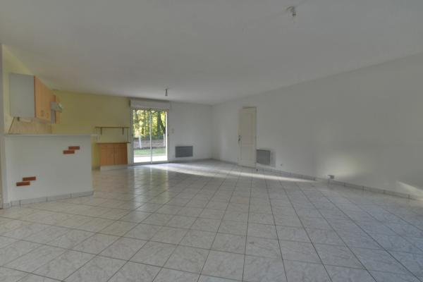 Maison à vendre 5 pièces PLAIN PIED proche SEICHES SUR LE LOIR