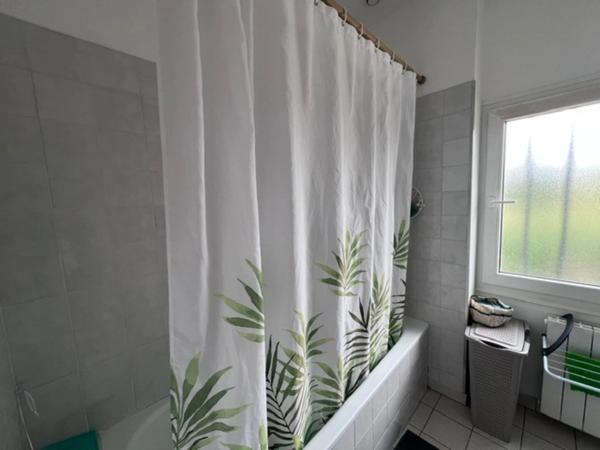 Appartement à louer 3 pièces SEICHES SUR LE LOIR (49)