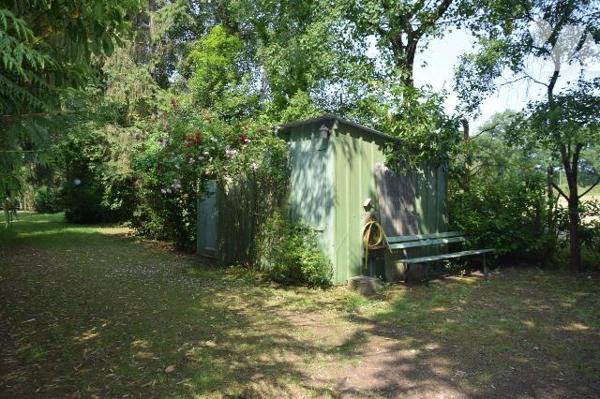 MARTIGNE SUR MAYENNE- En campagne, superbe étang poissonneux d'environ 6.500m² sur 1.65 hectare...