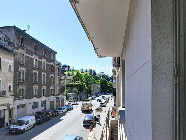 Appartement
         3 pièces
        - 70 m² Exclusivité 175 000 € *
