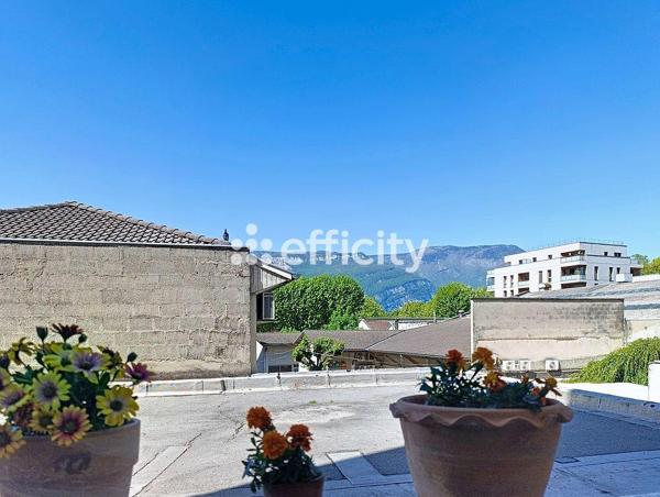 Appartement
         3 pièces
        - 70 m² Exclusivité 175 000 € *