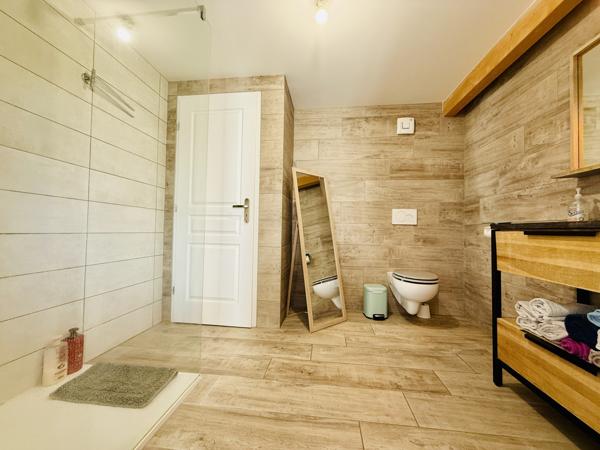 Cornier (74800) Propriété chambres d'Hôtes + gîte indépendant