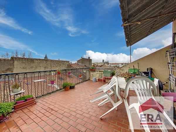 Immeuble Beziers 9 pièce(s) 172 m2