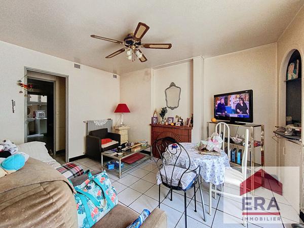 Immeuble Beziers 9 pièce(s) 172 m2