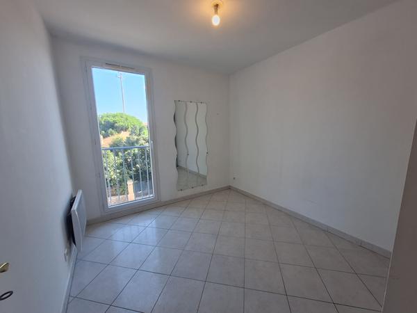 Appartement Hyères T2- 39.45m² - Balcon - Stationnement