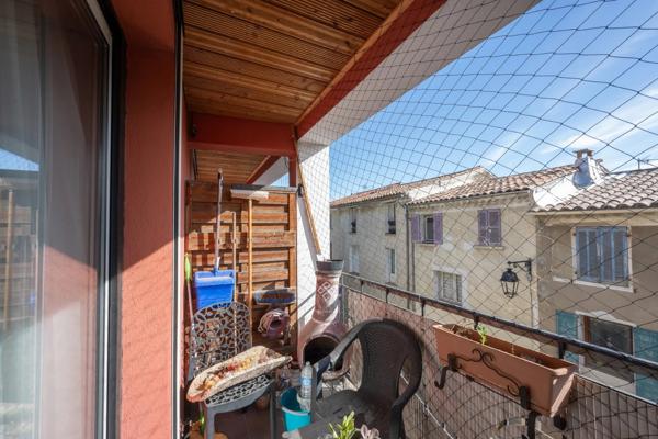 Appartement à CARNOULES (83660)