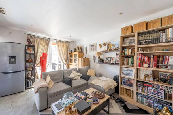Appartement à CARNOULES (83660)