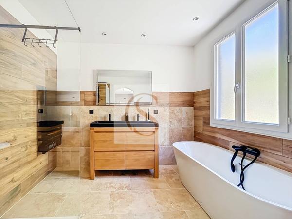 Maison à vendre 5 pièces de 142 m²