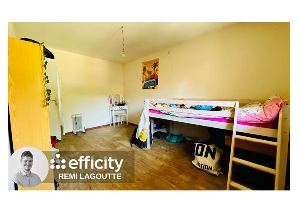 Maison
         7 pièces
        - 177 m² 215 000 € *