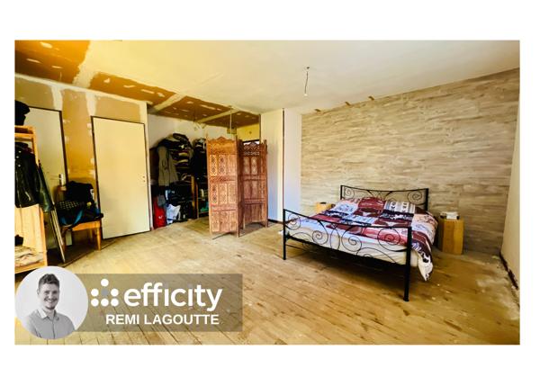 Maison
         7 pièces
        - 177 m² 215 000 € *