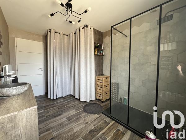 Maison à vendre 9 pièces 360 m² Montfort-le-Gesnois