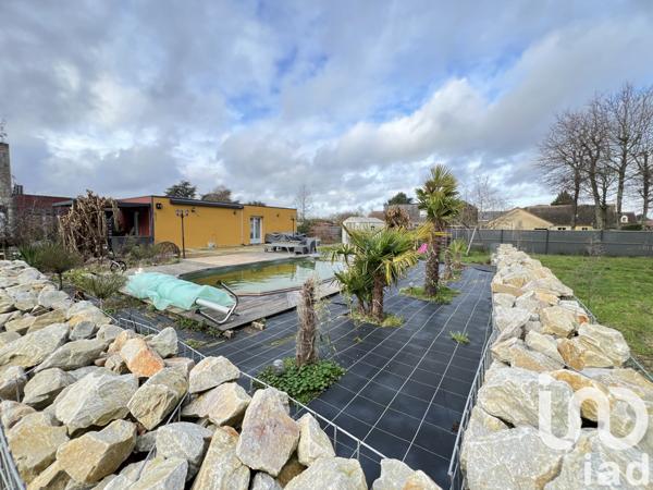 Maison à vendre 9 pièces 360 m² Montfort-le-Gesnois