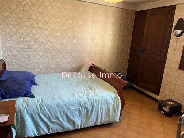 Maison à vendre 10 pièces de 250 m²