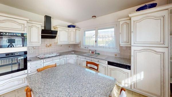 SCIONZIER – Maison de plain-pied de 135 m² avec jardin et terrain de 1228 m²