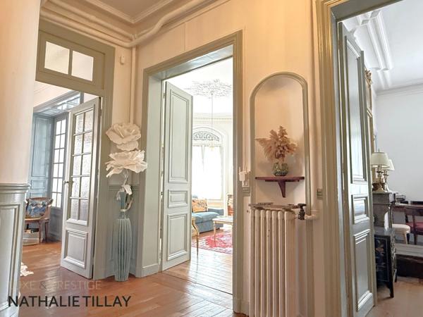 Orleans centre, Appartement bourgeois à vendre 5 pièces ,