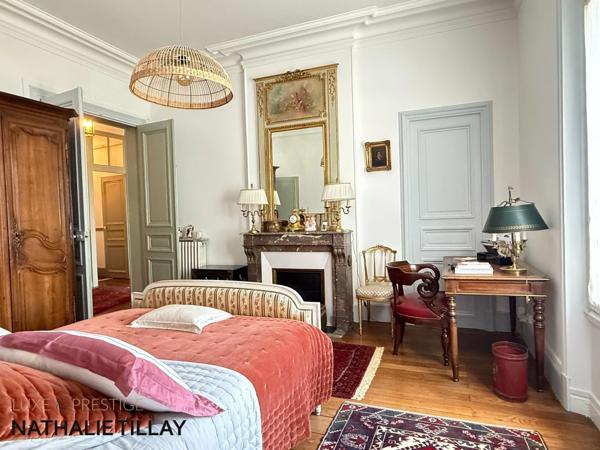 Orleans centre, Appartement bourgeois à vendre 5 pièces ,