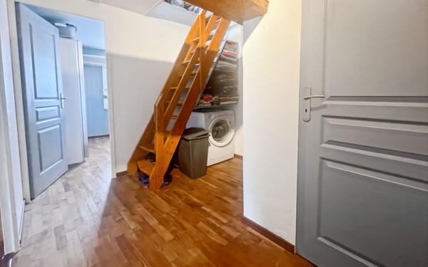 Appartement à vendre    5 pièces • 73,93 m2 Sagy