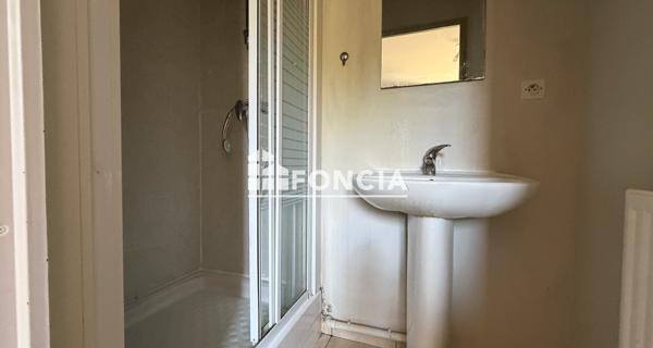 À vendre Maison 4 pièces 84 m² - L'isle-d'abeau 38080