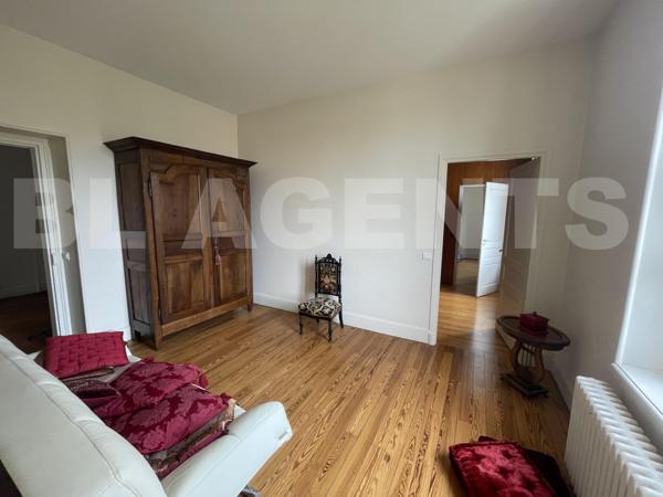 maison/villa 9 pièce(s) 331 m2