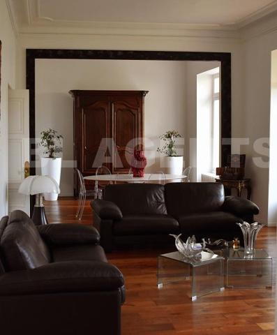 maison/villa 9 pièce(s) 331 m2