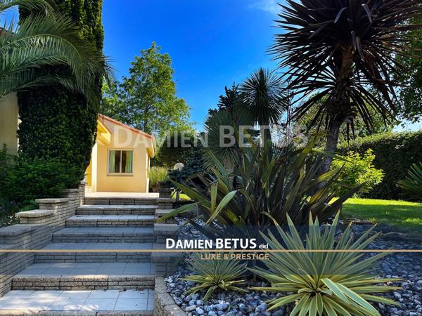 Maison à vendre 7 pièces COEX (85) avec jardin d'agrément clos