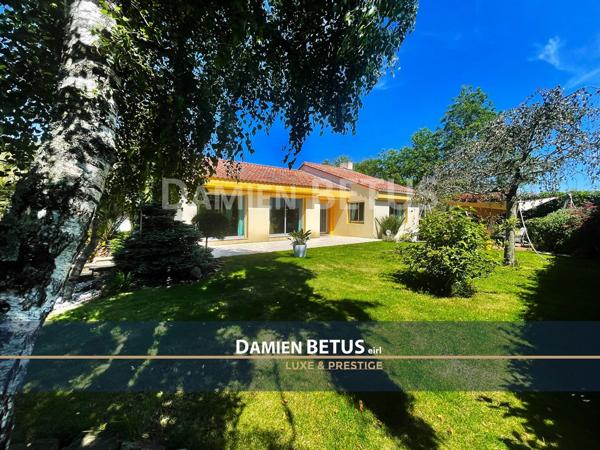 Maison à vendre 7 pièces COEX (85) avec jardin d'agrément clos