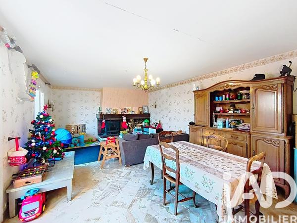 Maison à vendre 7 pièces 195 m² Châteauneuf-en-Thymerais