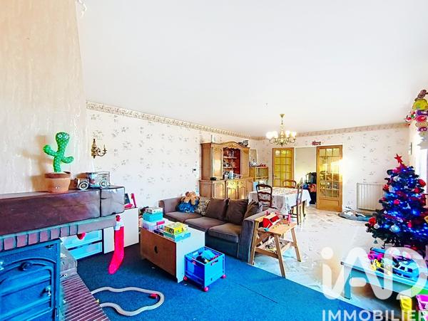 Maison à vendre 7 pièces 195 m² Châteauneuf-en-Thymerais