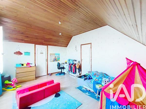 Maison à vendre 7 pièces 195 m² Châteauneuf-en-Thymerais