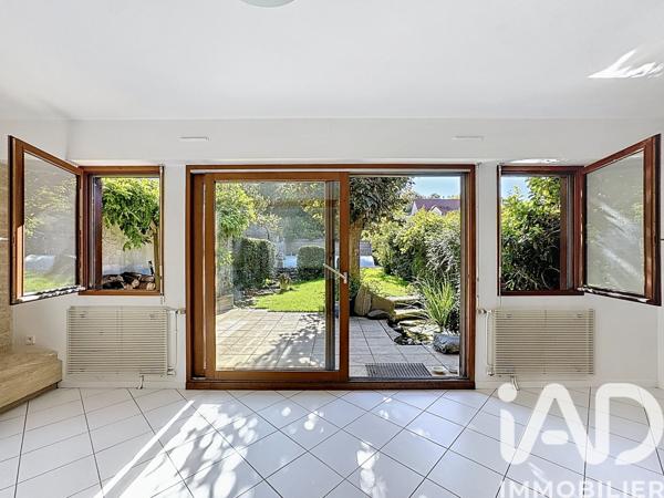 Maison à vendre 6 pièces 175 m² Vélizy-Villacoublay