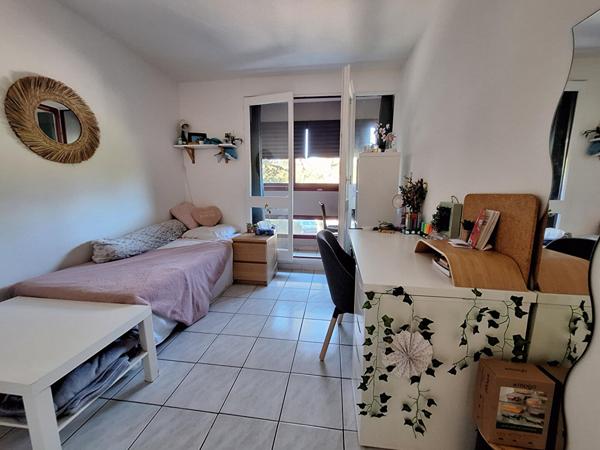 STUDIO meublé Aix La Parade de 14 m2