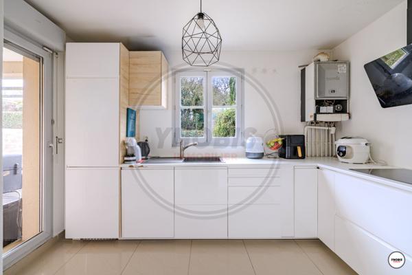 Maison Ecquevilly 6 pièces, 4 chambres 120m2, Ecquevilly 78920
