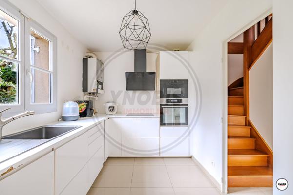 Maison Ecquevilly 6 pièces, 4 chambres 120m2, Ecquevilly 78920