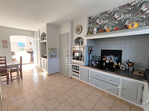 Maison Mazan avec piscine proche commodités à pied