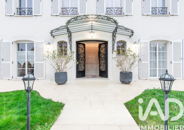 Maison à vendre 15 pièces 1 m² Villeneuve-le-Comte