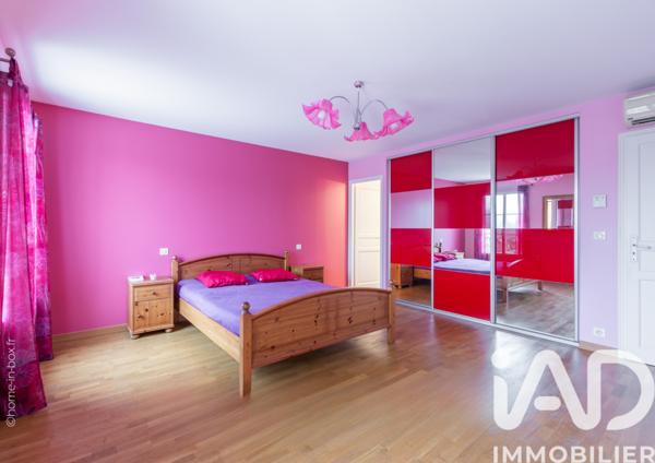 Maison à vendre 15 pièces 1 m² Villeneuve-le-Comte