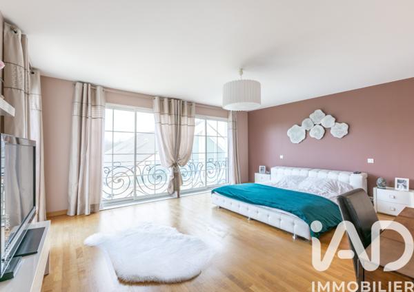 Maison à vendre 15 pièces 1 m² Villeneuve-le-Comte