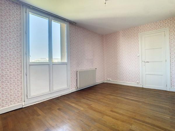 LYON 6e/ Appartement 4 pièces 104 m2 avec balcon + garage