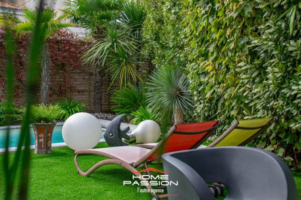 ROYAN PARC - VILLA AVEC PISCINE ET JACUZZI AVEC APERCU MER