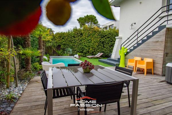 ROYAN PARC - VILLA AVEC PISCINE ET JACUZZI AVEC APERCU MER