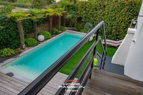 ROYAN PARC - VILLA AVEC PISCINE ET JACUZZI AVEC APERCU MER