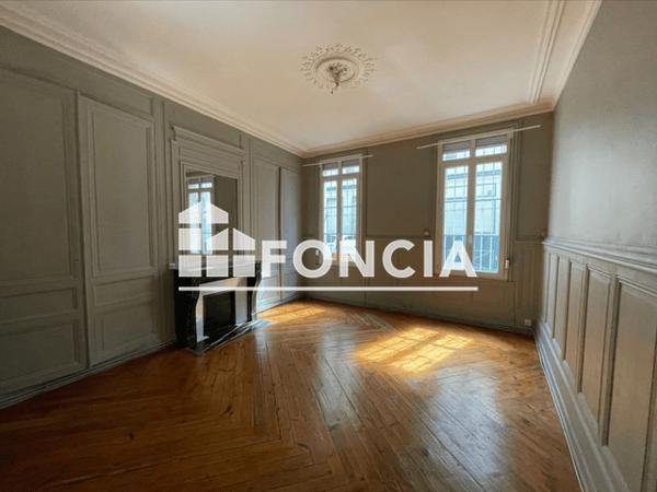 Location Appartement 2 pièces 54.86 m² - 5 RUE CHAMP DES OISEAUX Rouen 76000
