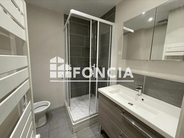 Location Appartement 2 pièces 54.86 m² - 5 RUE CHAMP DES OISEAUX Rouen 76000
