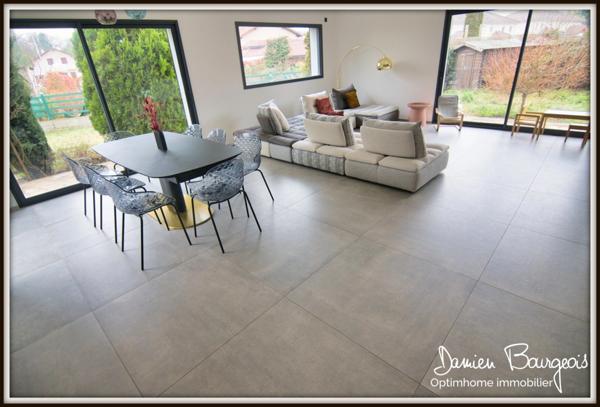 Propriété d’exception entièrement rénovée – 290 m² de surface utile sur une parcelle de 900 m²