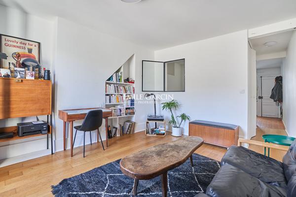 A VENDRE - Appartement - Paris - 75018 - Place Pigalle - 2 pièces - 1 chambres - 35 m²
