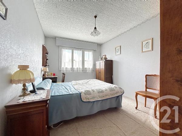 Appartement F4 à vendre  4 pièces - 100,17 m2 GUERET - 23